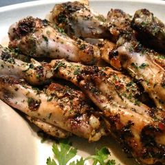 A picture of Grilled Herbed Chicken Wings.