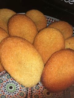 Une photo de Financiers