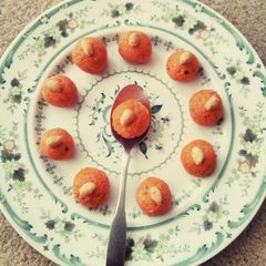 Carrot laddu A picture of Carrot laddu.