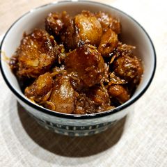A picture of Chirimenjako gamja jorim.