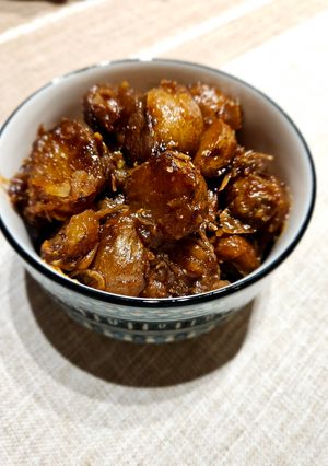 A picture of Chirimenjako gamja jorim.