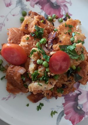 A picture of Bread Dhokla.