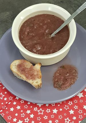 Une photo de Chutney aux poires et au vin rouge (thermomix)