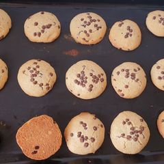 A picture of Choco chip cookies #weekly jikoni challenge#15minutesor less.