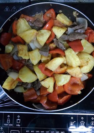 Hình của món Bò lúc lắc.