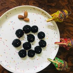 A picture of Almond filled choclates.