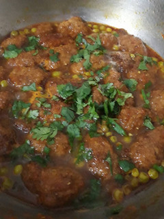 A picture of Matar or Moong dal Pakode ki Sabzi.