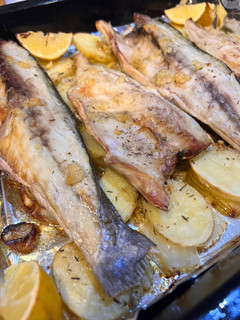 Una foto de Lubina al horno