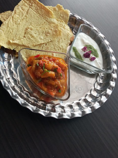 عکسی از دستور خوراک گوجه بادمجون (خوشمزه ، کم روغن با طعمی متفاوت)