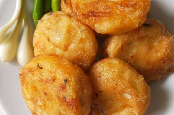 Langkah Mudah untuk Menyiapkan Perkedel Kentang Putih Telur Ekonomis Untuk Jualan