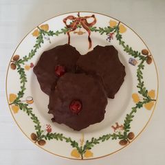 A picture of Lebkuchen (German Gingerbread).