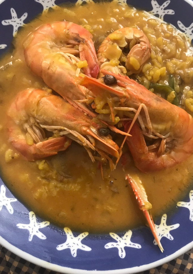 Una foto de Arroz caldoso con marisco 🍤 y verduras