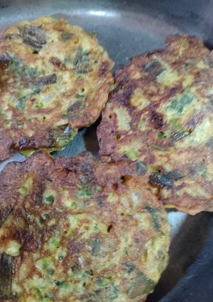 Una foto de Hamburguesas de zapallitos y cebollas 💚🧅