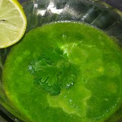 A picture of Dhaniya Patta ki chutney.