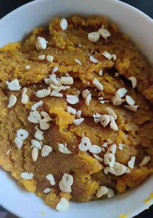 A picture of मूंग दाल हलवा । moong dal halwa recipe.