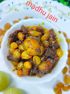 आंवले की खट्टी मीठी चटनी (Awle ki khatti meethi chutney recipe in Hindi) रेसिपी मुख्य फोटो