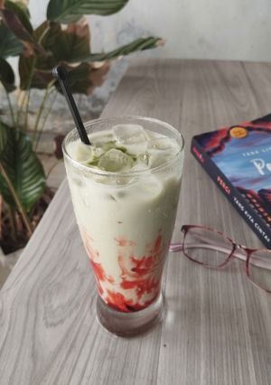 Foto resep Strawberry Matcha Latte