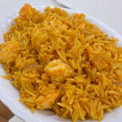 A picture of Shrimp jollof.
