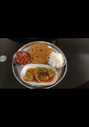 A picture of Parval bataka nu bharelu shake.