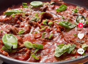 Foto di Straccetti alla pizzaiola
