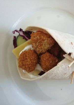 A picture of Chicken wraps.