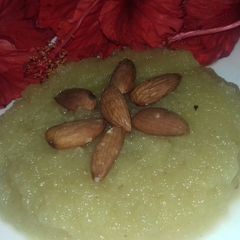 A picture of Dudhi halwa.