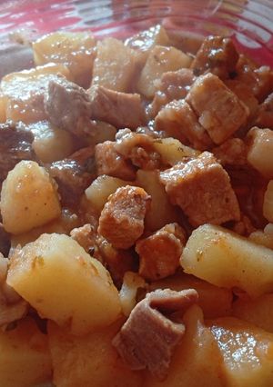 Una foto de Estofado con carne de cerdo