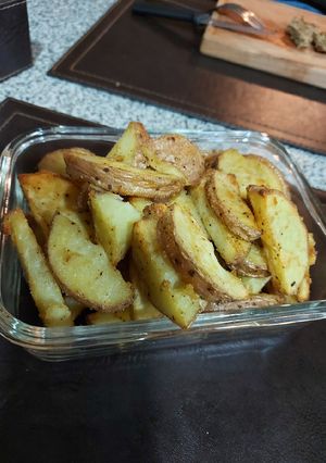 Una foto de 🇨🇱 Papas rústicas Jovy