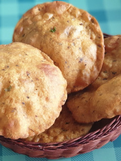 A picture of Masala Poori.