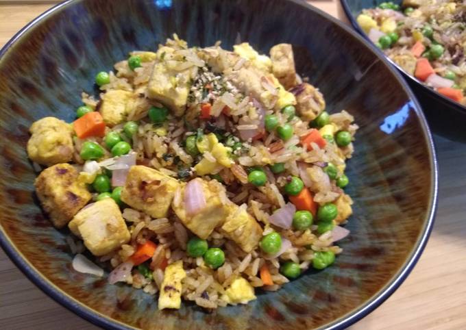 Recipe of Any-night-of-the-week Vegetarian Chicken Fried Rice