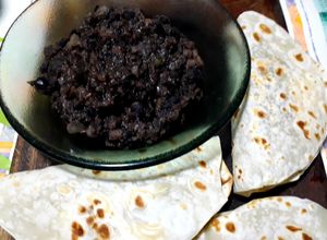 Una foto de Sofrito de porotos negros