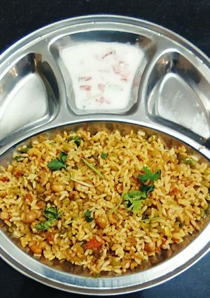 A picture of Yummy Ivy Gourd Rice.