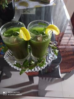 ફુદીના લીંબુ શરબત (Pudina Limbu Sharbat Recipe In Gujarati) રેસીપી મુખ્ય ફોટો