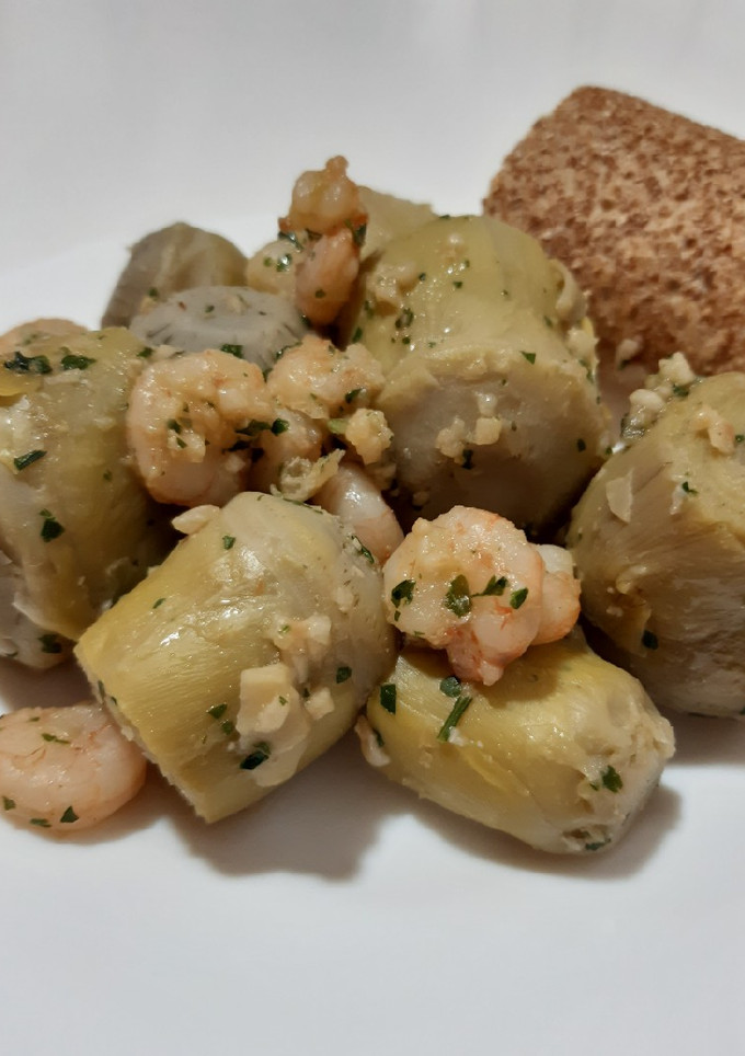 Una foto de Alcachofas con gambas #cenarapida