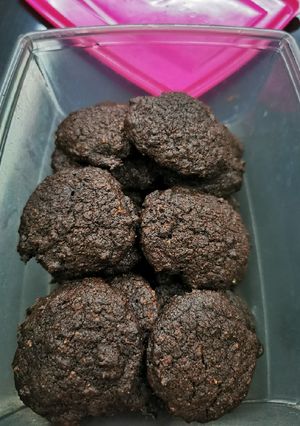 Foto resep Easy & light flourless chocolate cookie (keto/debm)