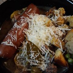 A picture of Hamburger, Hotdog, Vegetable Soup.