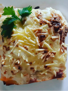 Una foto de Lasaña vegana con bechamel de coliflor
