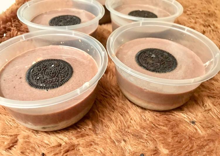 Dessert cup oreo milo
