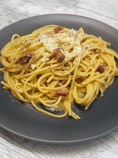 Una foto de Spaghetti a la carbonara
