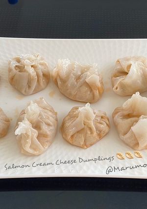 A picture of Salmon Cream Cheese Dumplings 🥟🥟🥟.
