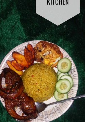 A picture of Curry jollof rice.