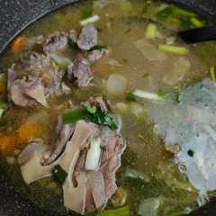 A picture of Sop buntut sapi.
