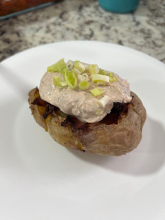 Una foto de Patatas rellenas estilo kebab