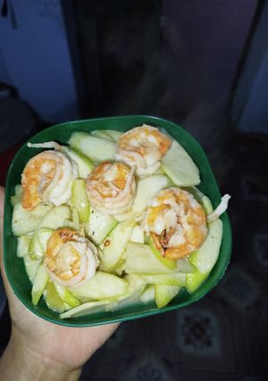 Hình của món Củ niễng xào tôm nõn.