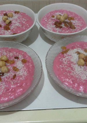 صورة لوصفة أرز بلبن بالفراولة
