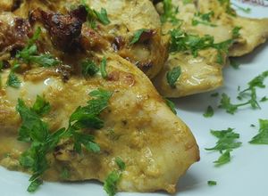 Una foto de Pechuga de pollo a la mostaza y mayonesa en airfryer