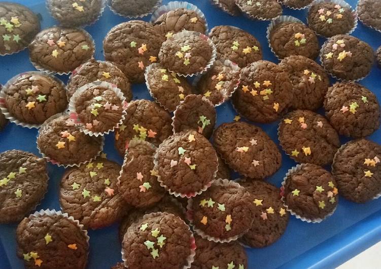 Langkah Mudah untuk Membuat Brownies kering mini(panggang), Lezat