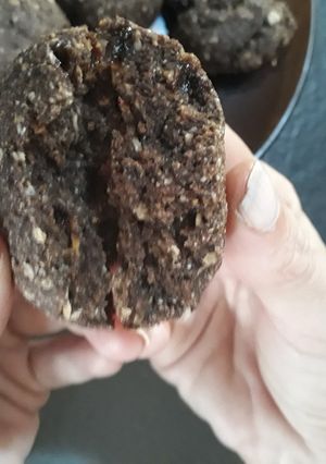 Una foto de Cookies de harina integral, avena y cacao