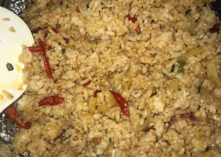 Nasi goreng spesial (cuma modal bawang)