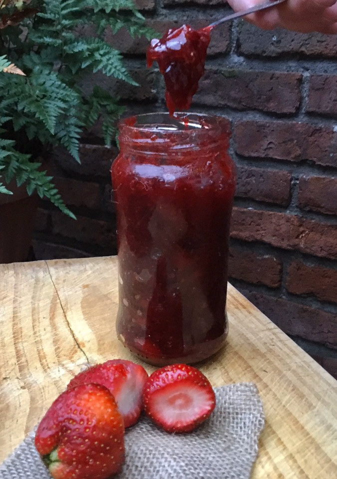 Una foto de JALEA / MERMELADA DE FRUTILLAS 🍓